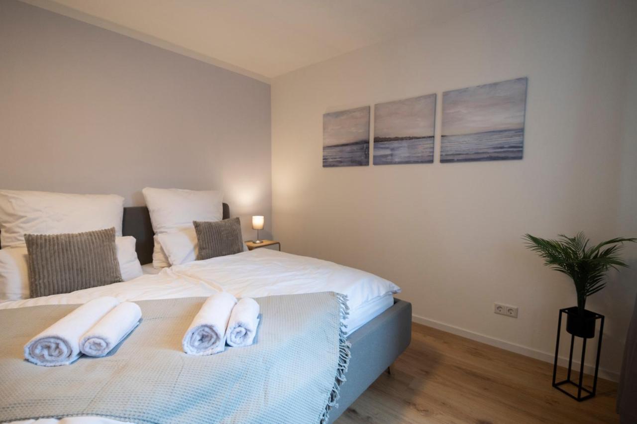 Peter Apartments - Premium Wohnung I 95Qm I 3 Schlafzimmer I Grosses Bad I Kueche I Wohnzimmer I Tv Fulda Zewnętrze zdjęcie