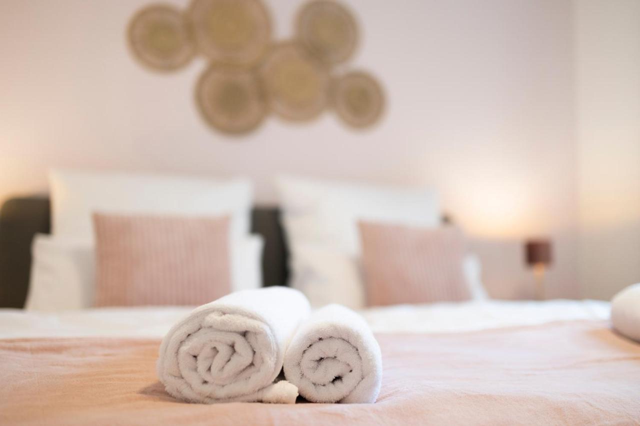 Peter Apartments - Premium Wohnung I 95Qm I 3 Schlafzimmer I Grosses Bad I Kueche I Wohnzimmer I Tv Fulda Zewnętrze zdjęcie